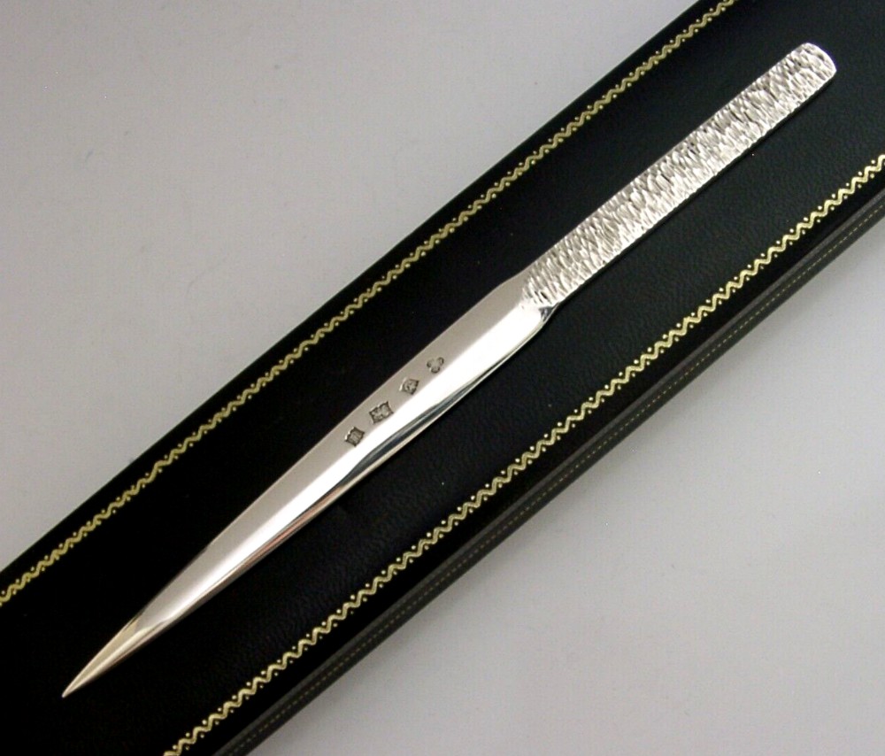 MID CENTURY MODERN ENGLISH SOLID STERLING SILVER LETTER OPENER 1969 CASED MINT