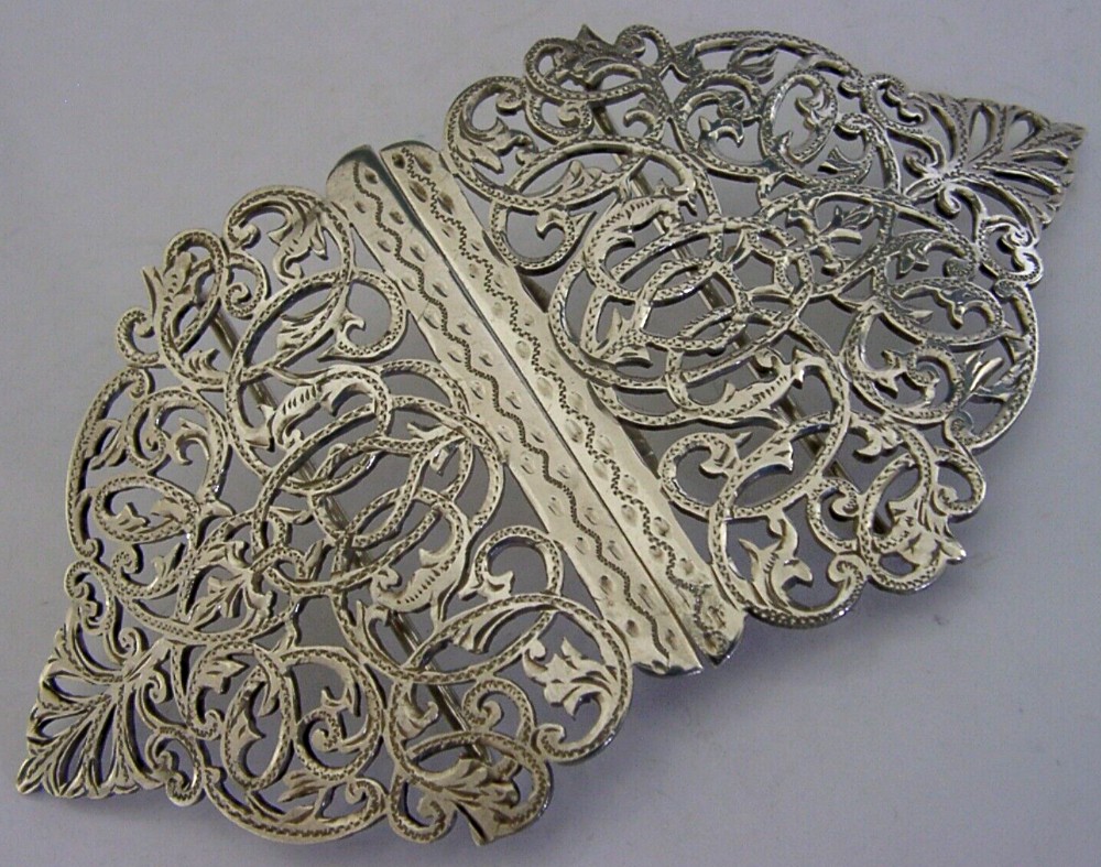 QUALITY LARGE ENGLISH SOLID STERLING SILVER NURSING BELT BUCKLE 1901 ANTIQUE 40g