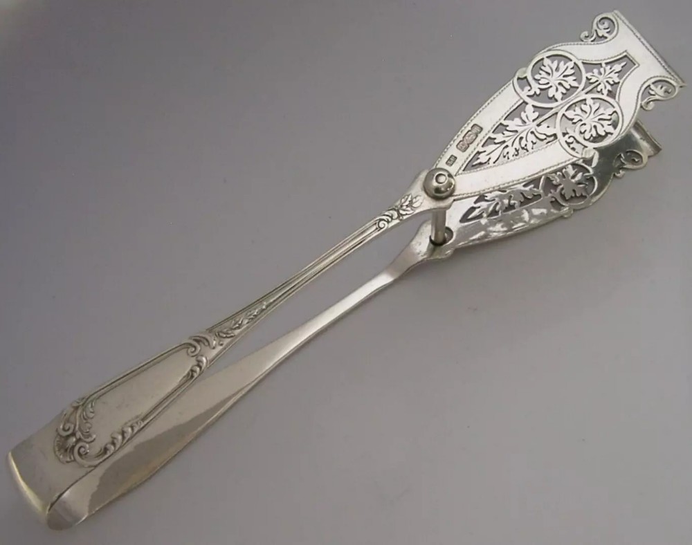 STUNNING STERLING SILVER ART NOUVEAU SERVING TONGS 1903 ANTIQUE 152g
