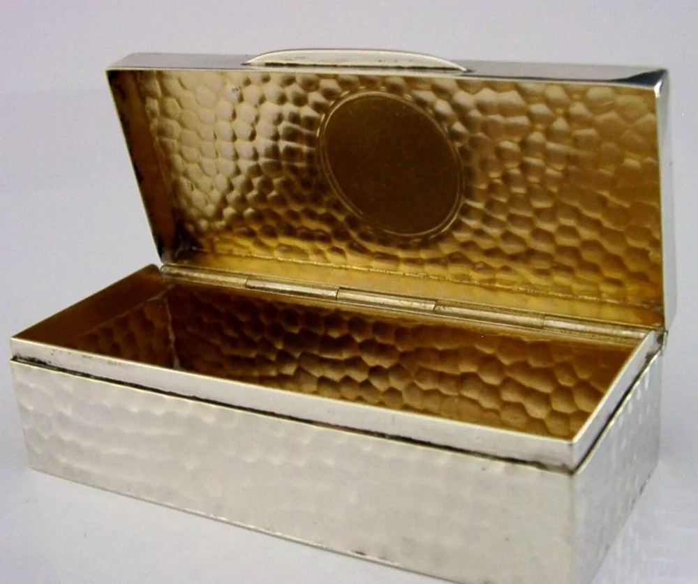ENGLISH 66g SOLID STERLING SILVER BOX 1910 ARTS & CRAFTS ANTIQUE W COMYNS