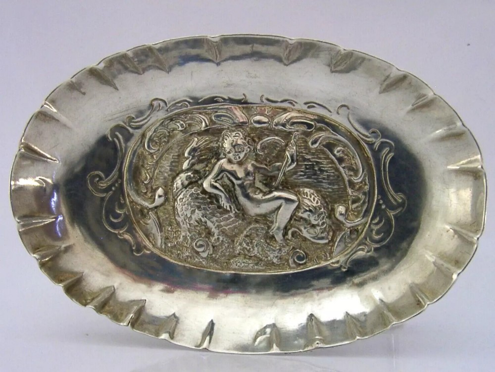 EARLY EUROPEAN SOLID SILVER CHERUB DOLPHIN SOAP DISH c1820 ANTIQUE 54g