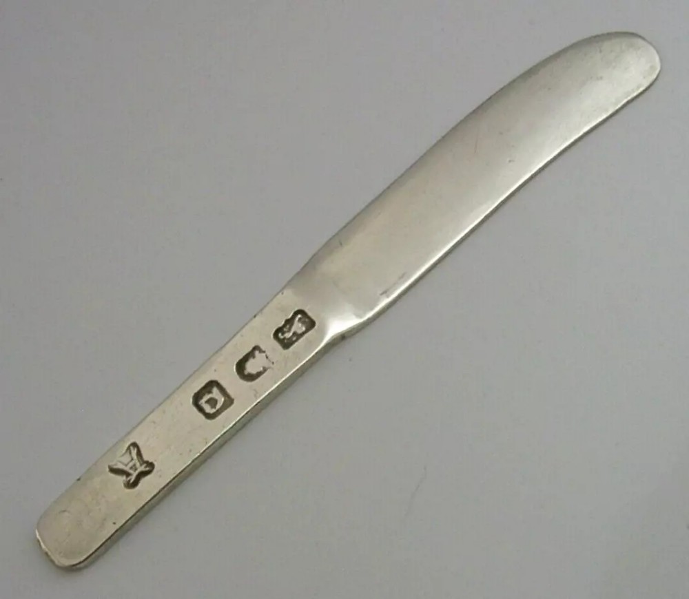 RARE ENGLISH GEORGE II TERLING SILVER BUTTER SPREADER 1759 ANTIQUE