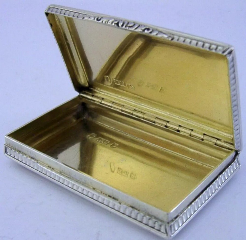RARE NATHANIEL MILLS ENGLISH WILLIAM IV STERLING SILVER SNUFF BOX 1838 ANTIQUE