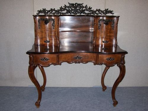 Late 19c French Rosewood Desk