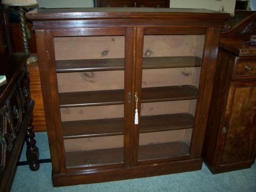 Victorian Mahogany 2 Door Bookcase