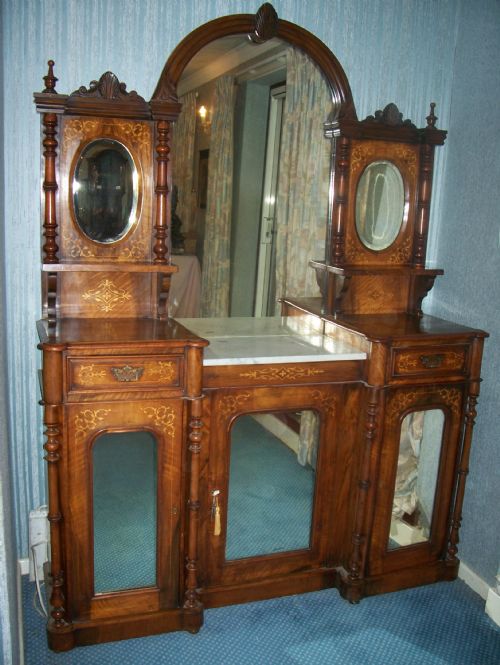 Stunning Victorian Inlaid Chiffonier/cabinet