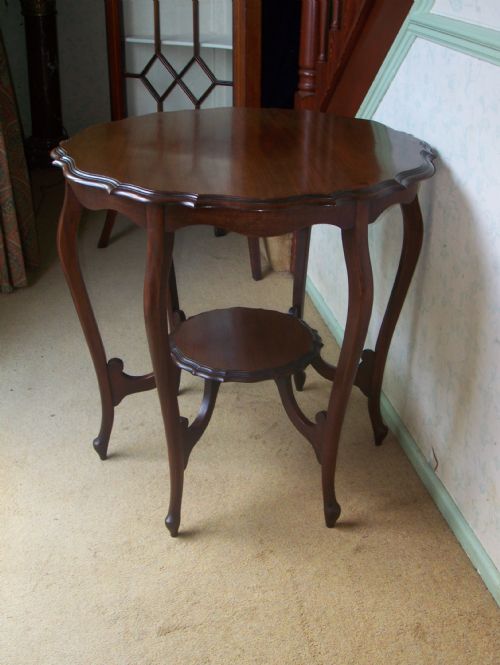 Edwardian Mahogany Centre Table