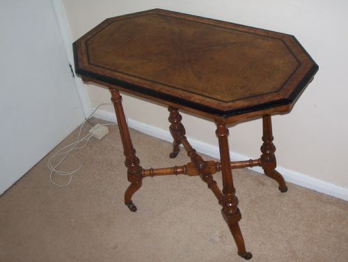 Victorian Walnut Centre Table