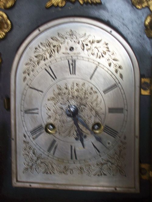 fig 1. SMALL GILT ORMULO BRACKET/MANTEL CLOCK