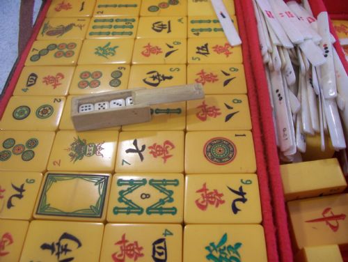 Leather Cased Mah Jong Set