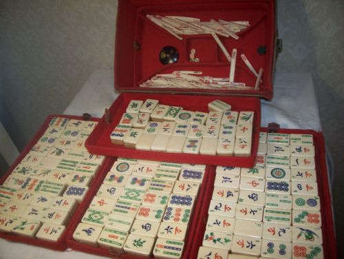 Early 20th Century Mah Jong Set