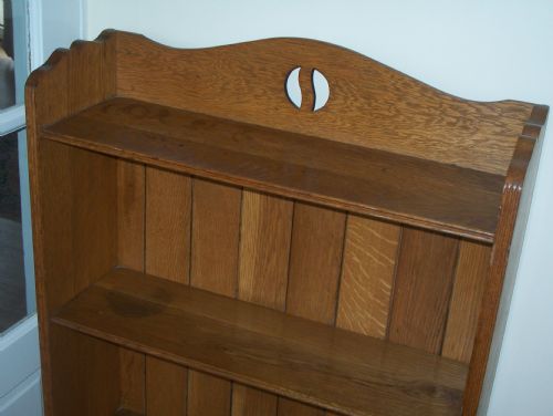 fig 1. EDWARDIAN OAK BOOKCASE