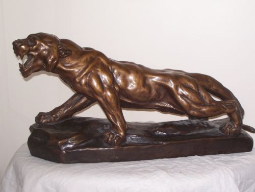 1920'S Bronze "Guepart Rugissant" by H. Payen
(bearded Lion - Leopard)