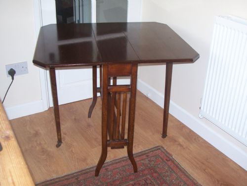 Edwardian Mahogany Sutherland Table
