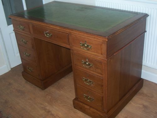 Edwardian Walnut Twin Pedestal Desk