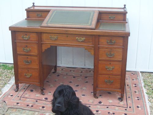 Victorian Twin Pedestal Dickens Style Desk