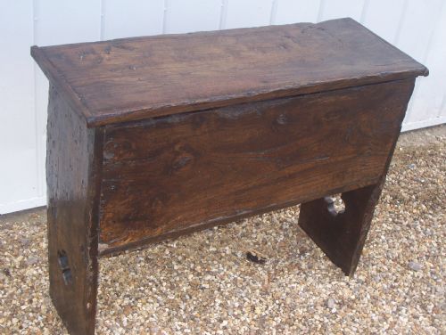 Small C18th Elm Coffer