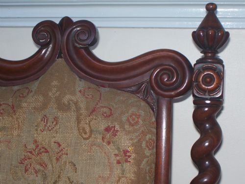 VICTORIAN WALNUT CHAIR - ADDITIONAL PHOTO 2