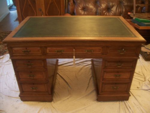 Victorian Edwards&roberts 9 Drawer Twin Pedestal Desk
