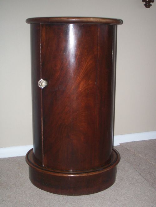 Victorian Mahogany Pedestal Cupboard