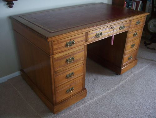 Edwardian Mahogany Pedestal Writing Desk