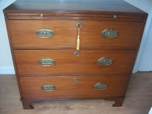 Georgian Mahogany Chest of Drawers with Brushing Slide Width 36inches