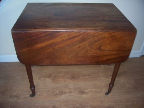 Henry Walker Lancaster Geo III Pembroke Mahogany Table