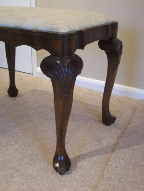GEORGE II STYLE WALNUT STOOL - ADDITIONAL PHOTO 4