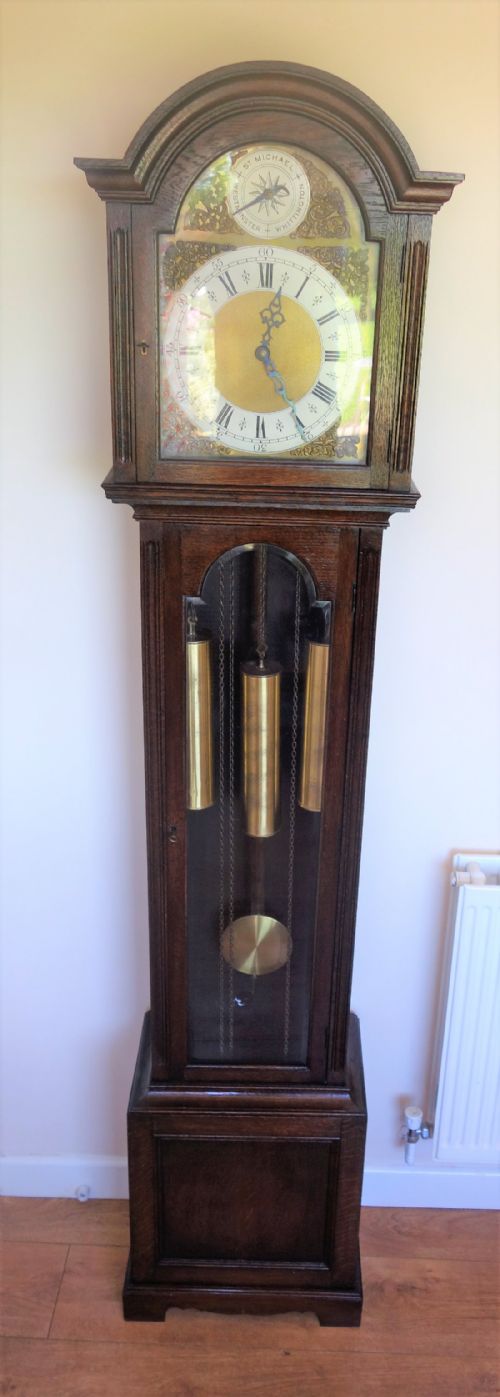 Good Quality Oak Triple Chime Grandmother or Grandfather Longcase Clock - Strike/chime-silent