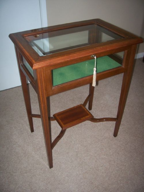Mahogany Inlaid Bijouterie Display Table