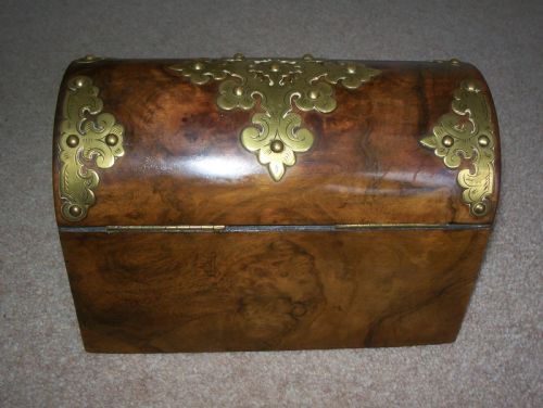 VICTORIAN WALNUT DOMED STATIONERY BOX - ADDITIONAL PHOTO 2
