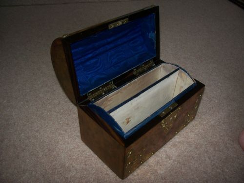 VICTORIAN WALNUT DOMED STATIONERY BOX - ADDITIONAL PHOTO 3