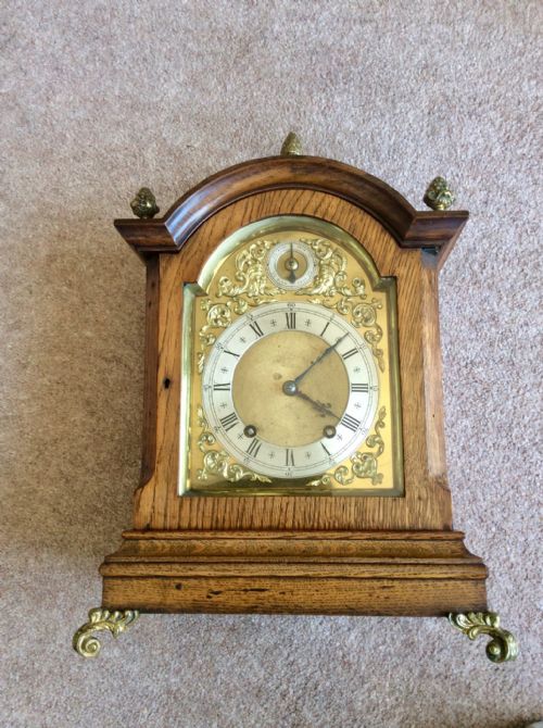 Quarter Stiking Oak Cased Bracket/mantel/mantle Clock with Good Quality W&h Sch Movement