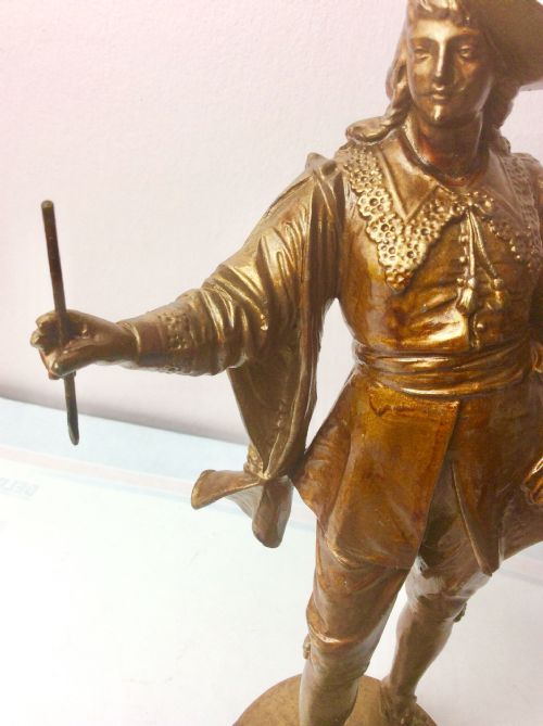 THE ARTIST BRONZED SPELTER FIGURAL STATUE - ADDITIONAL PHOTO 6