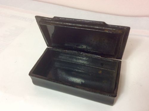 19TH CENTURY DECORATED PAPIERMCH TABLE SNUFF BOX - ADDITIONAL PHOTO 2