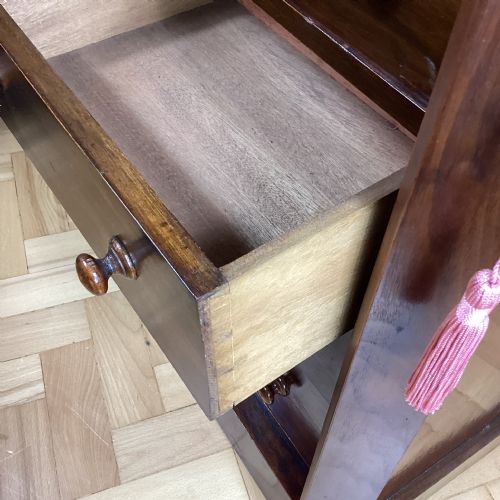 VICTORIAN MAHOGANY WELLINGTON CHEST - ADDITIONAL PHOTO 2