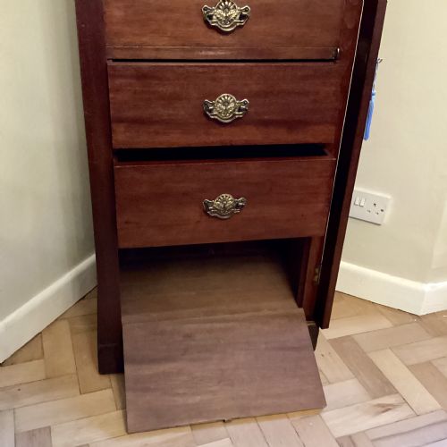 MAHOGANY WELLINGTON CHEST 5 DRAWERS PLUS HINGED FALL - ADDITIONAL PHOTO 7