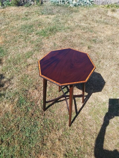 Inlaid Mahogany Octagonal Table - Wine, Side, Lamp, Display