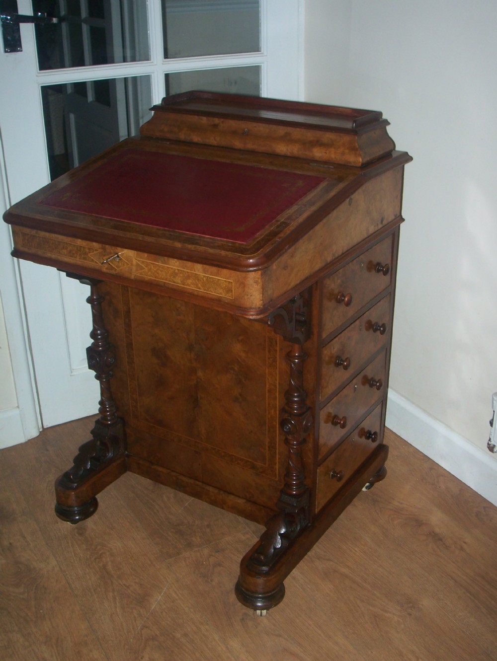 VICTORIAN WALNUT DAVENPORT WITH INLAY