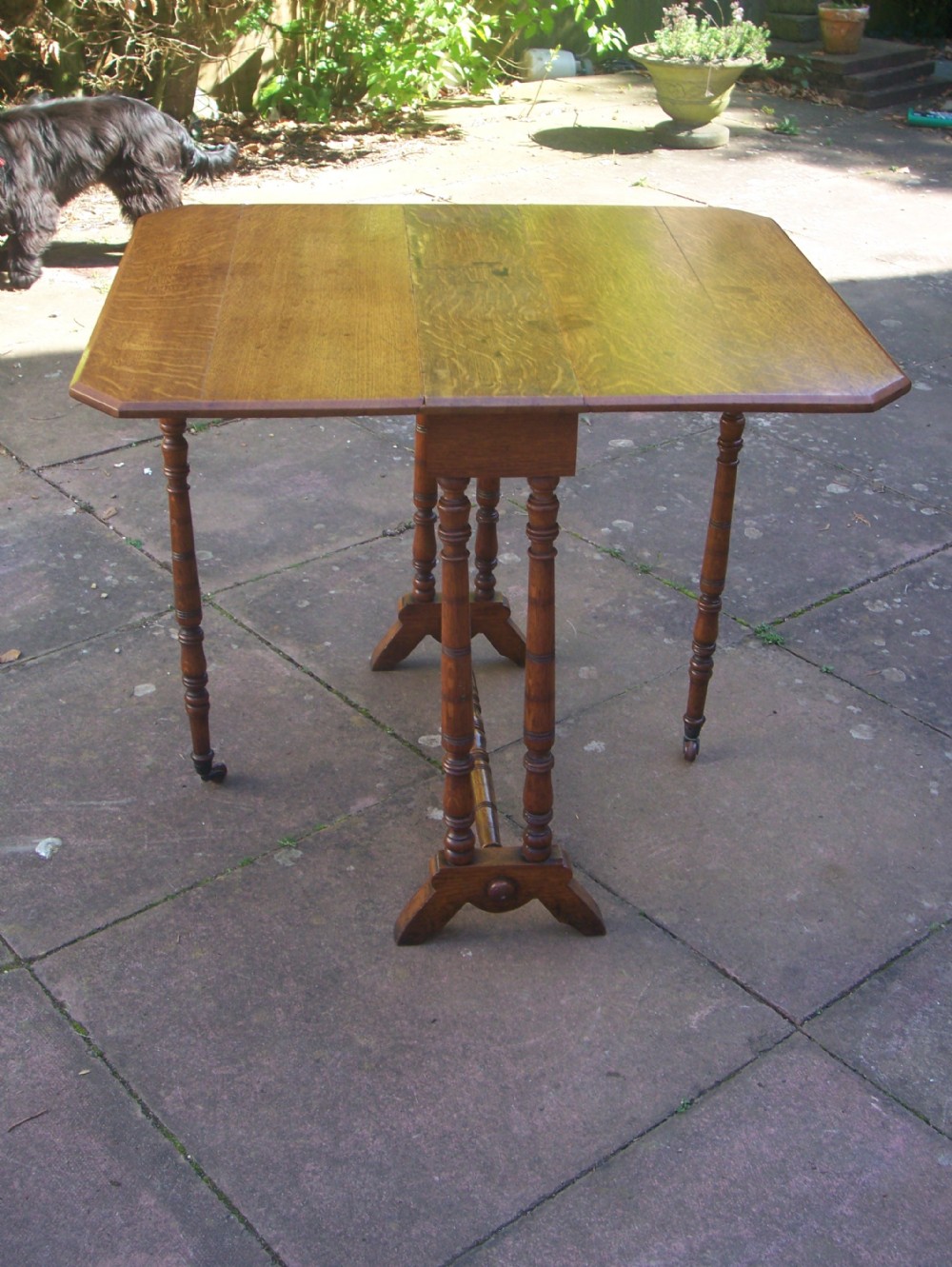 VICTORIAN OAK SUTHERLAND TABLE