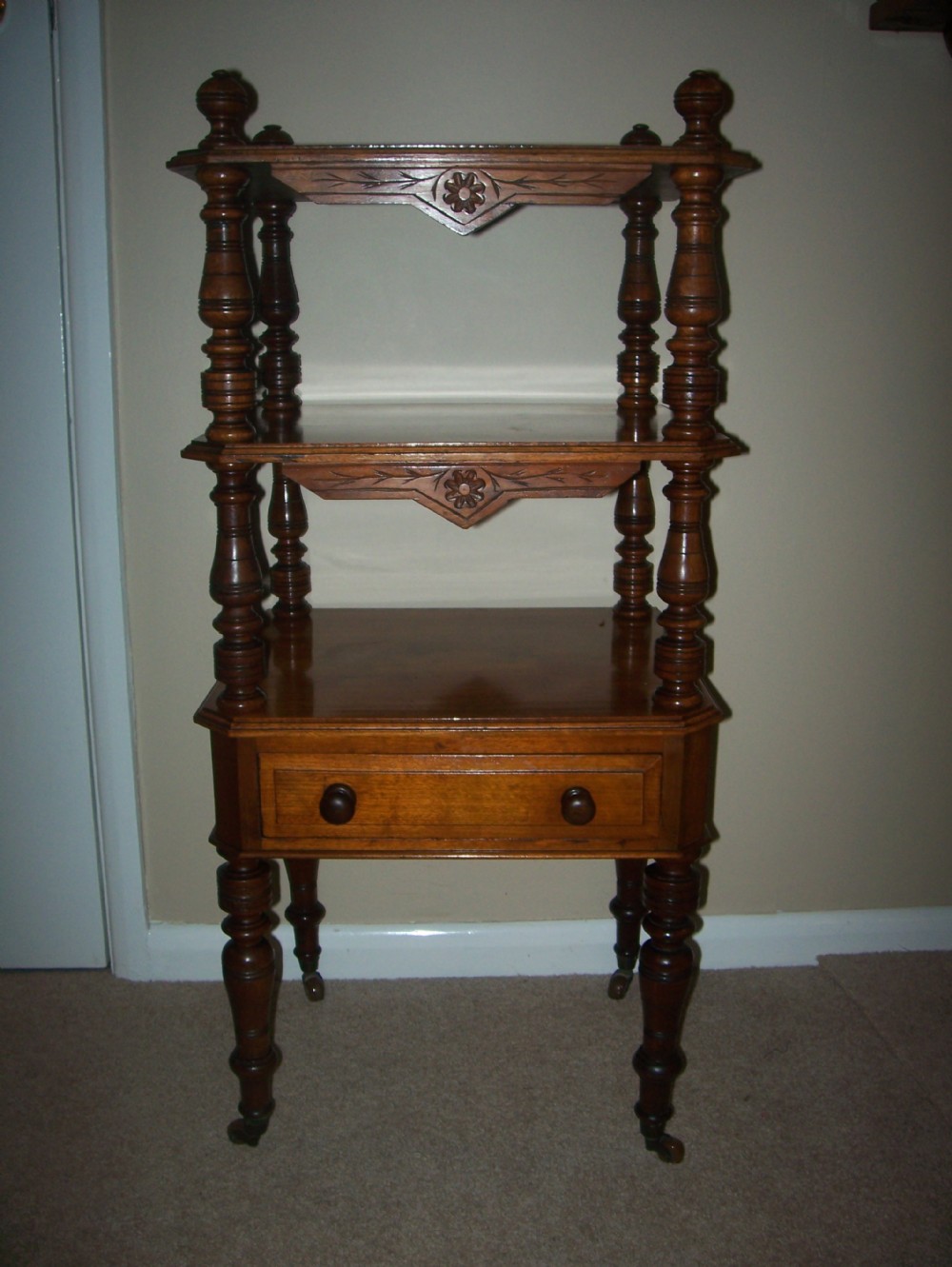 NEAT WALNUT WHATNOT OR ETAGERE