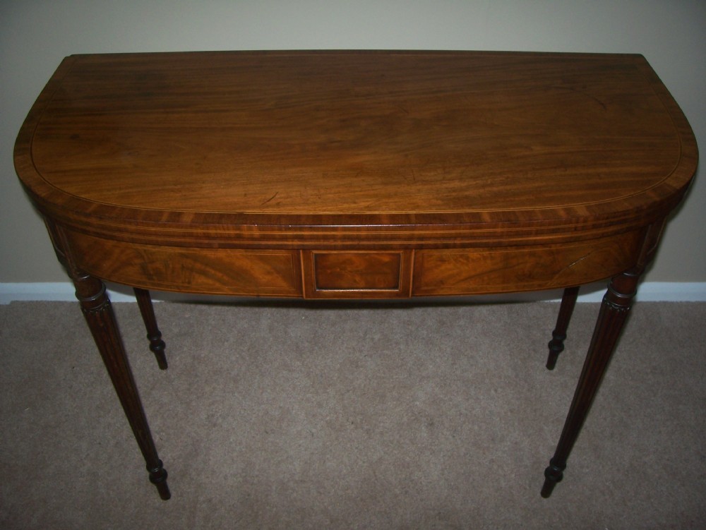 GEORGIAN REGENCY MAHOGANY FOLDOVER CARD GAMES TABLE