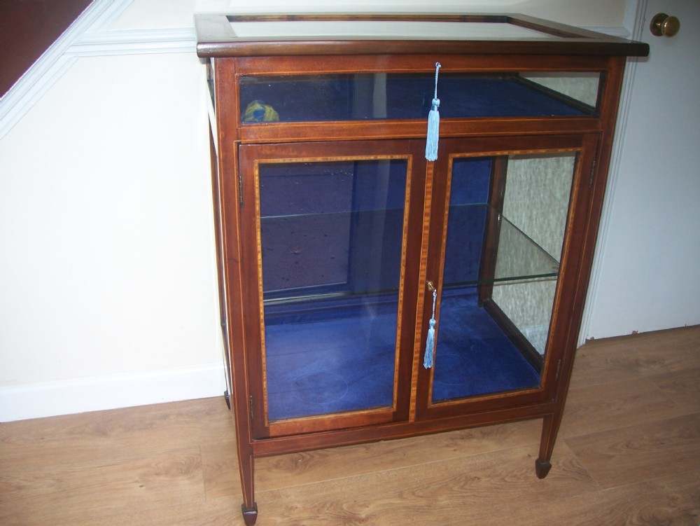 EDWARDIAN MAHOGANY BIJOUTERIE TABLE DISPLAY CABINET
