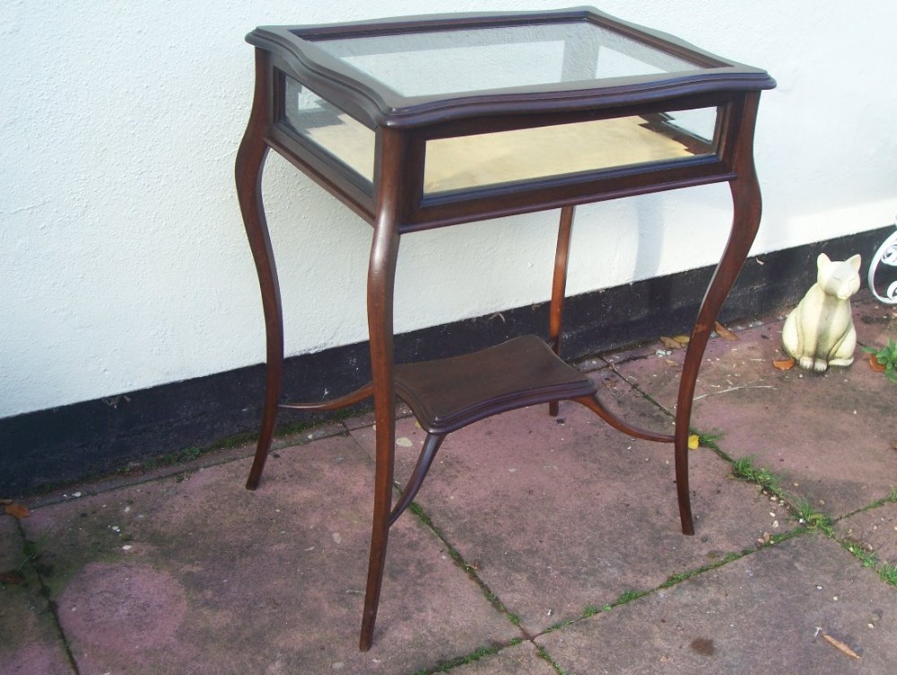 Edwardian mahogany bijouterie table display cabinet