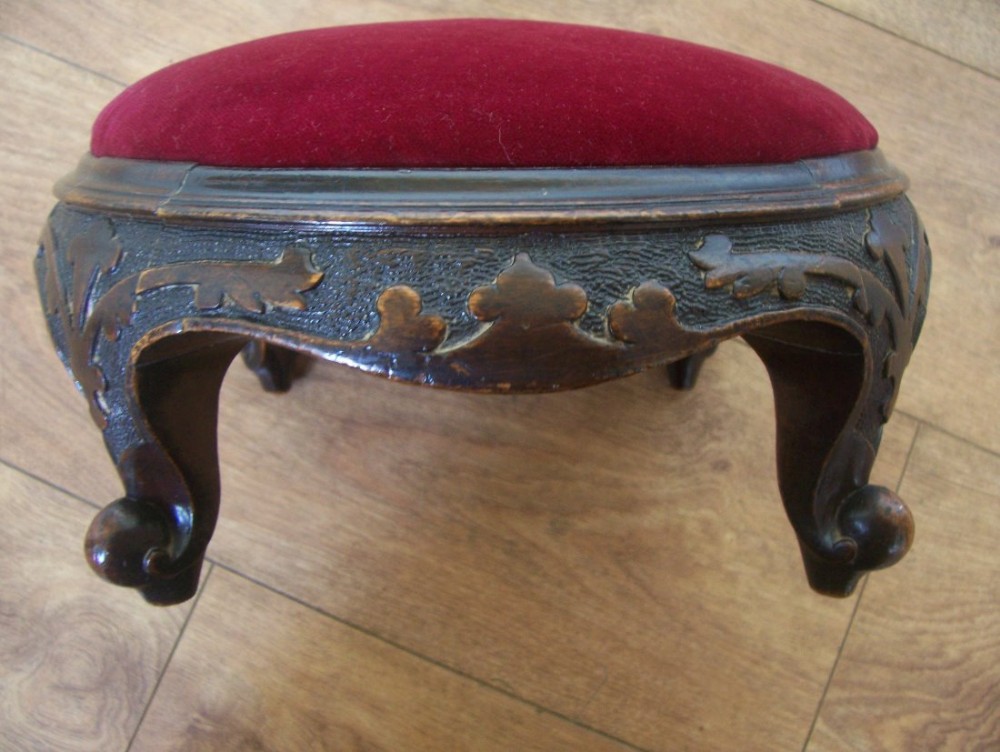 Victorian circular walnut footstool