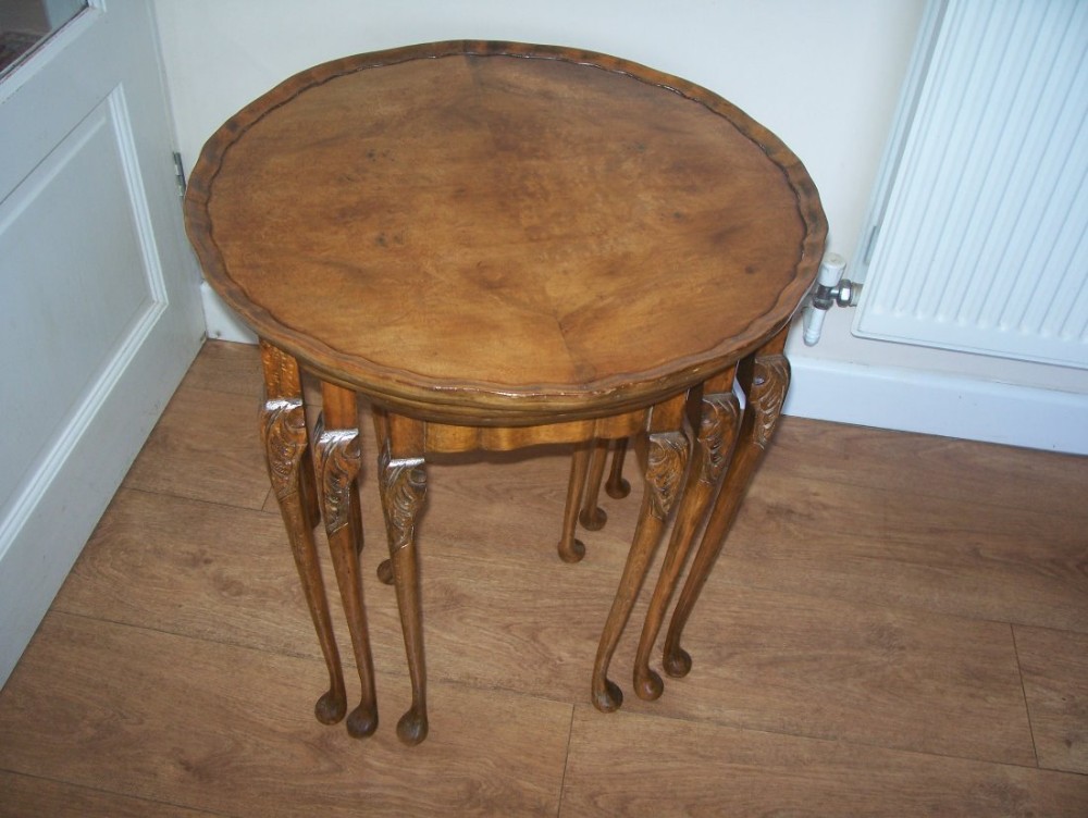Art Deco Burr Walnut Nest of 3 Tables