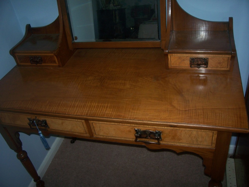 Satin birch dressing table by Maple & Co View IV