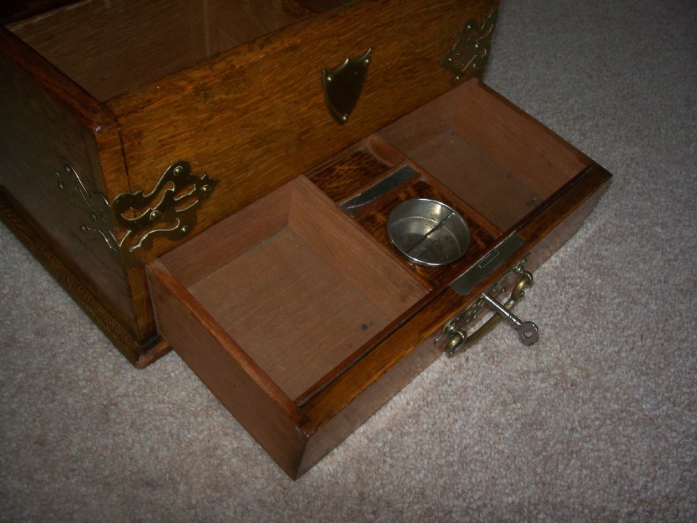 Victorian oak cigar box with brass mounts View IV