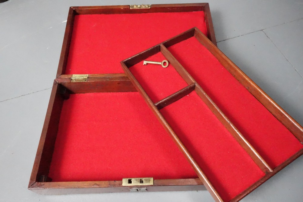 Late 19th Century Star Inlaid Mahogany Jewelry Box - with Key View III