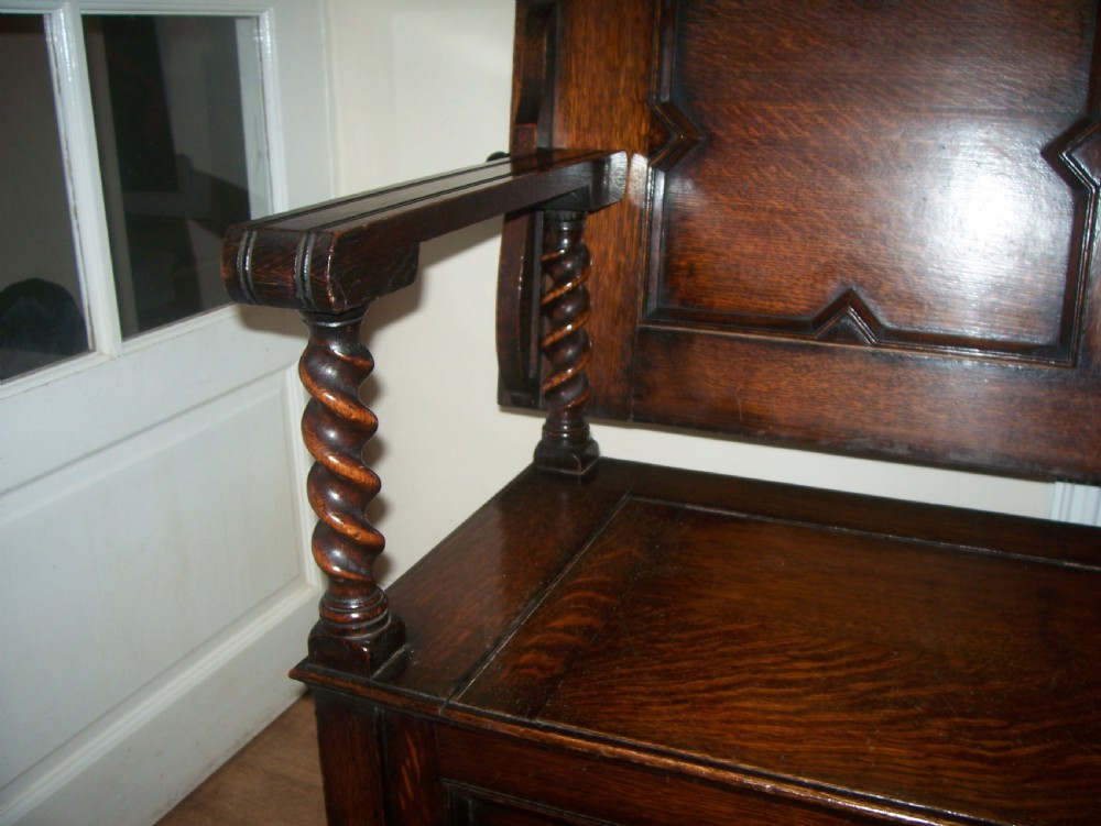 Oak monks bench settle View V